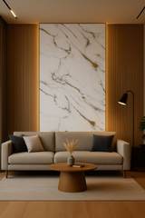 Panou decorativ din PVC cu design de marmură albă și vene aurii, ideal pentru amenajări interioare elegante și moderne.